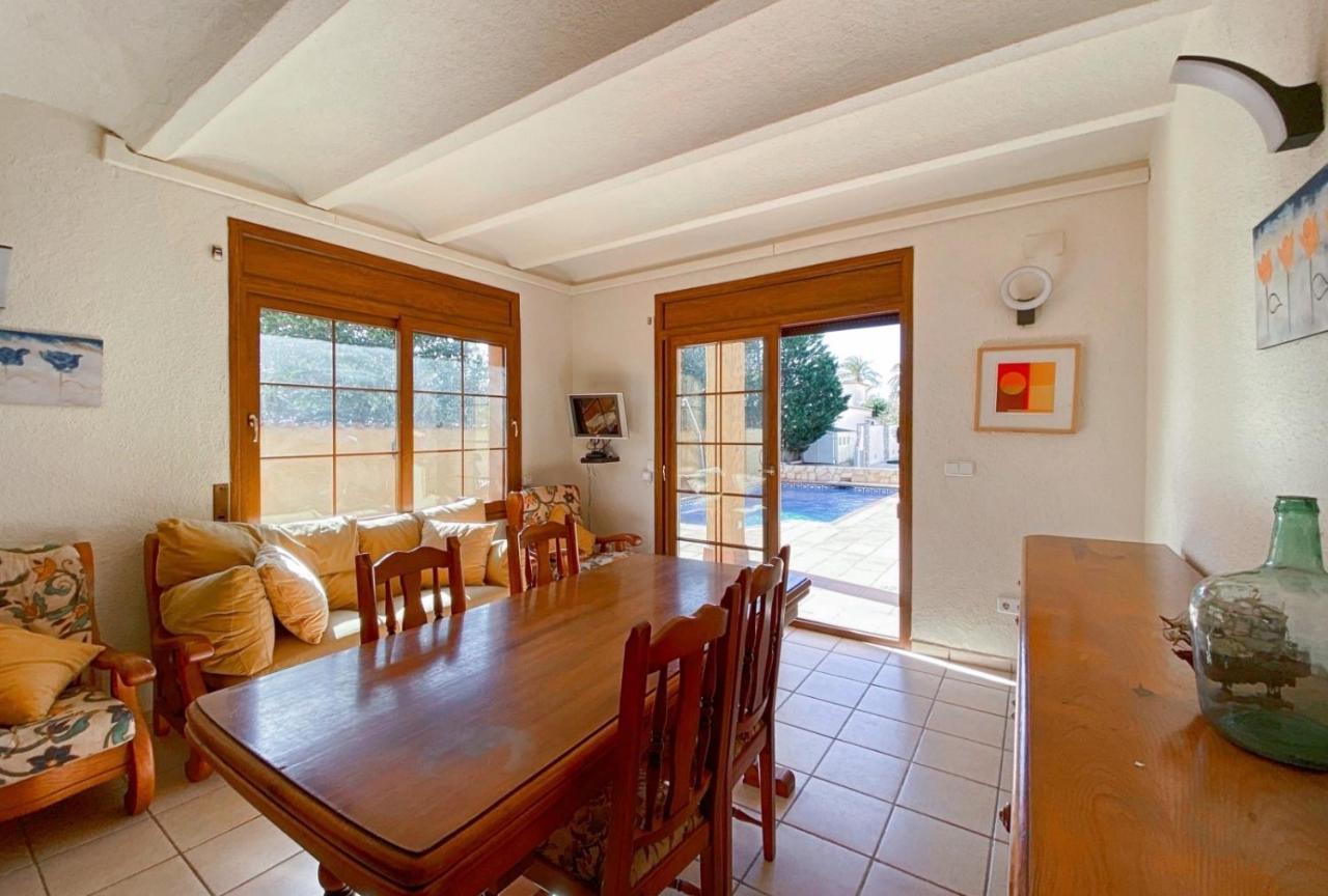 Ampuriahome Villa Hosting 15, Pool & Mooring 艾姆布里亚布拉瓦 外观 照片